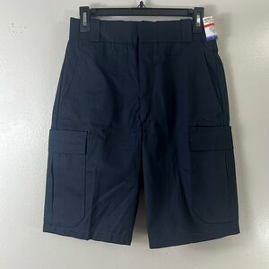 United Uniform shorts navy men’s size 30